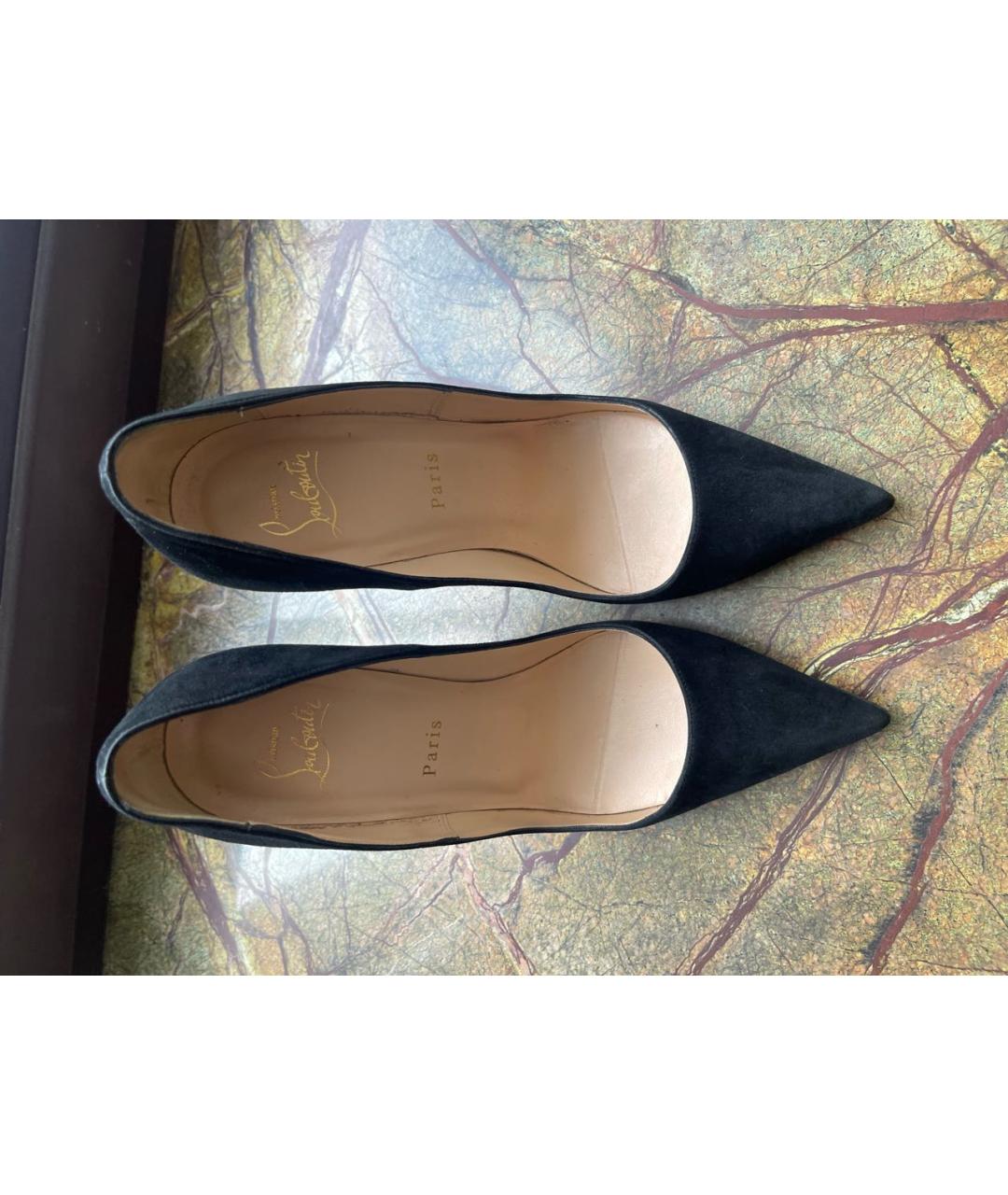 CHRISTIAN LOUBOUTIN Черные замшевые туфли, фото 2