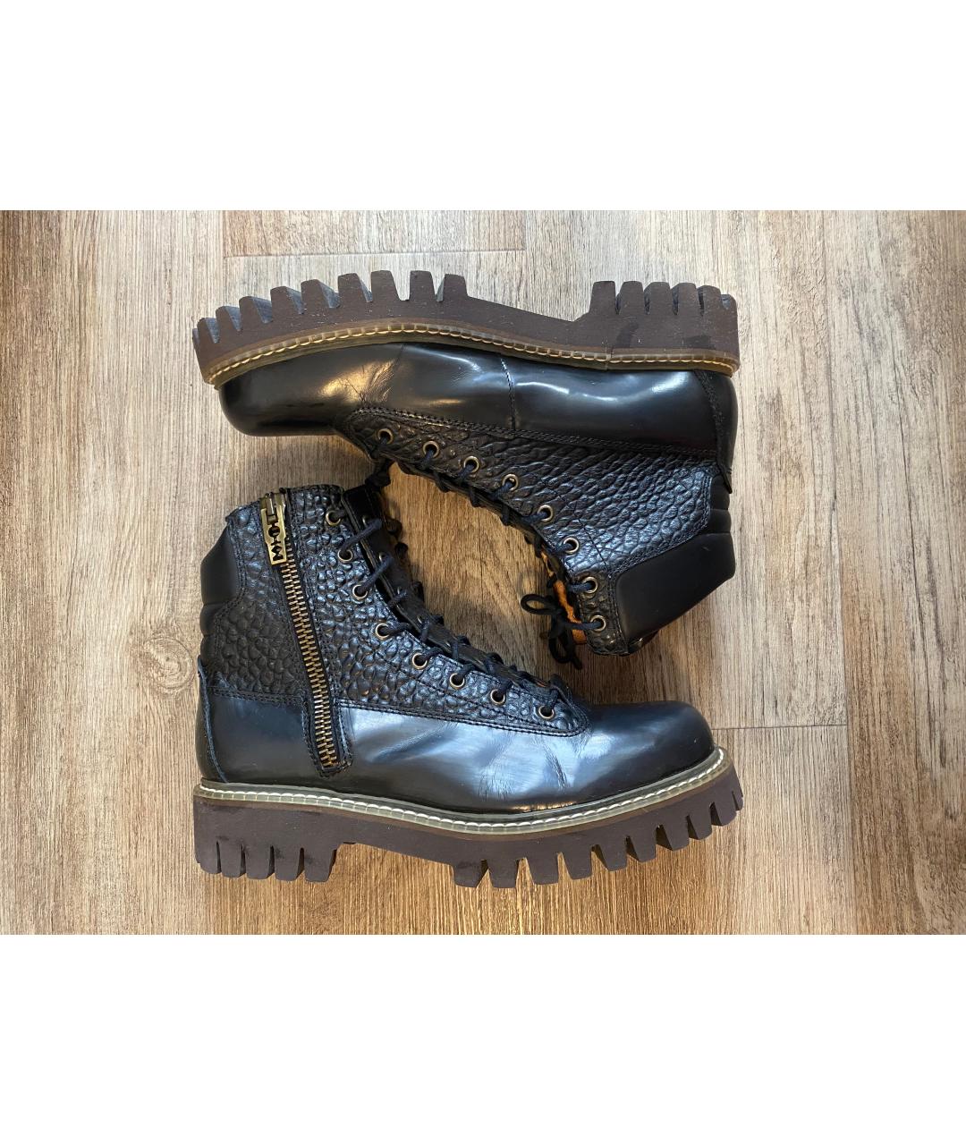 ALEXANDER MCQUEEN Синие высокие ботинки из лакированной кожи, фото 3
