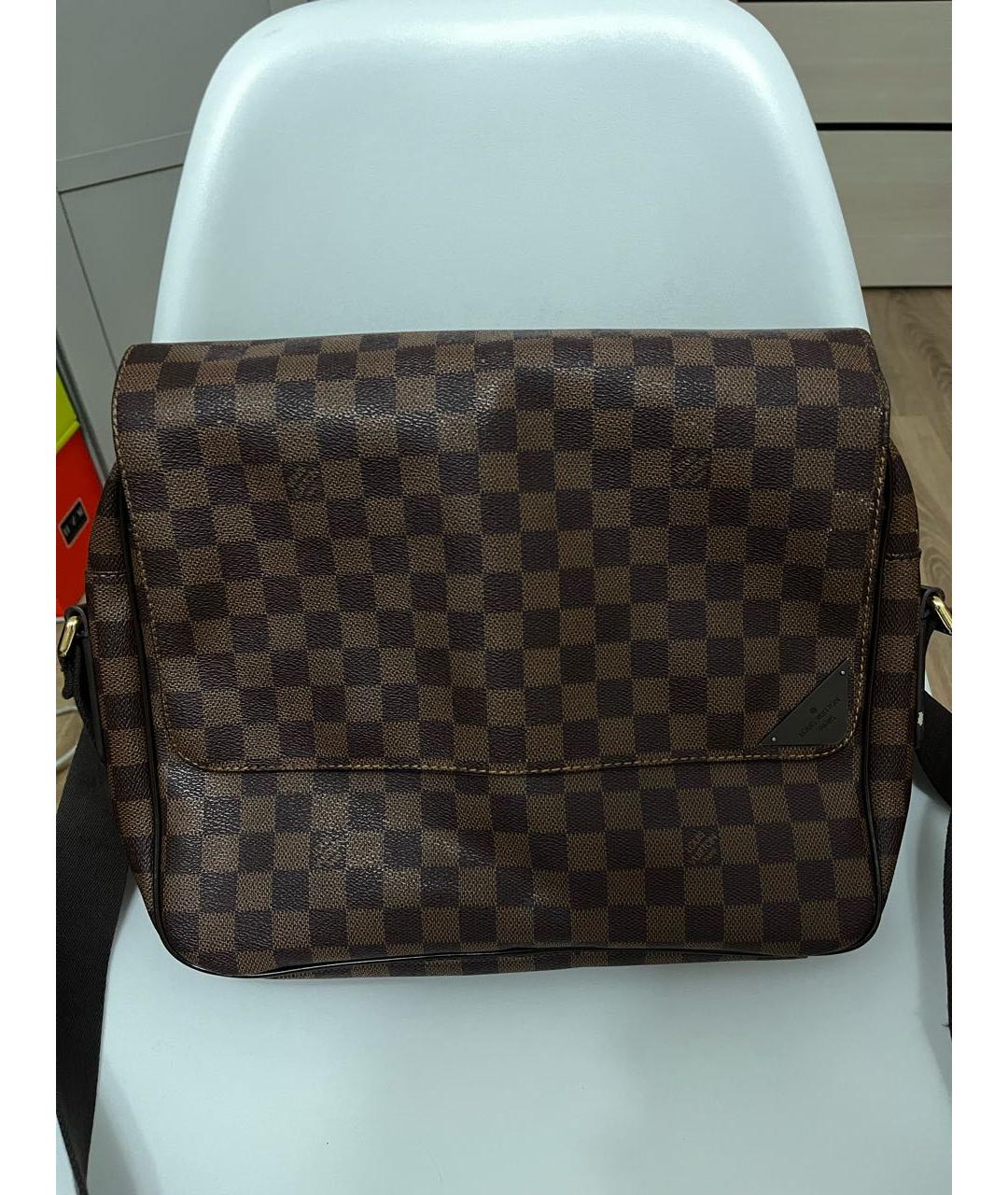 LOUIS VUITTON Коричневая кожаная сумка на плечо, фото 6