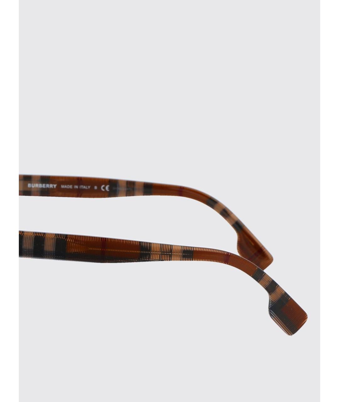 BURBERRY Коричневые солнцезащитные очки, фото 4