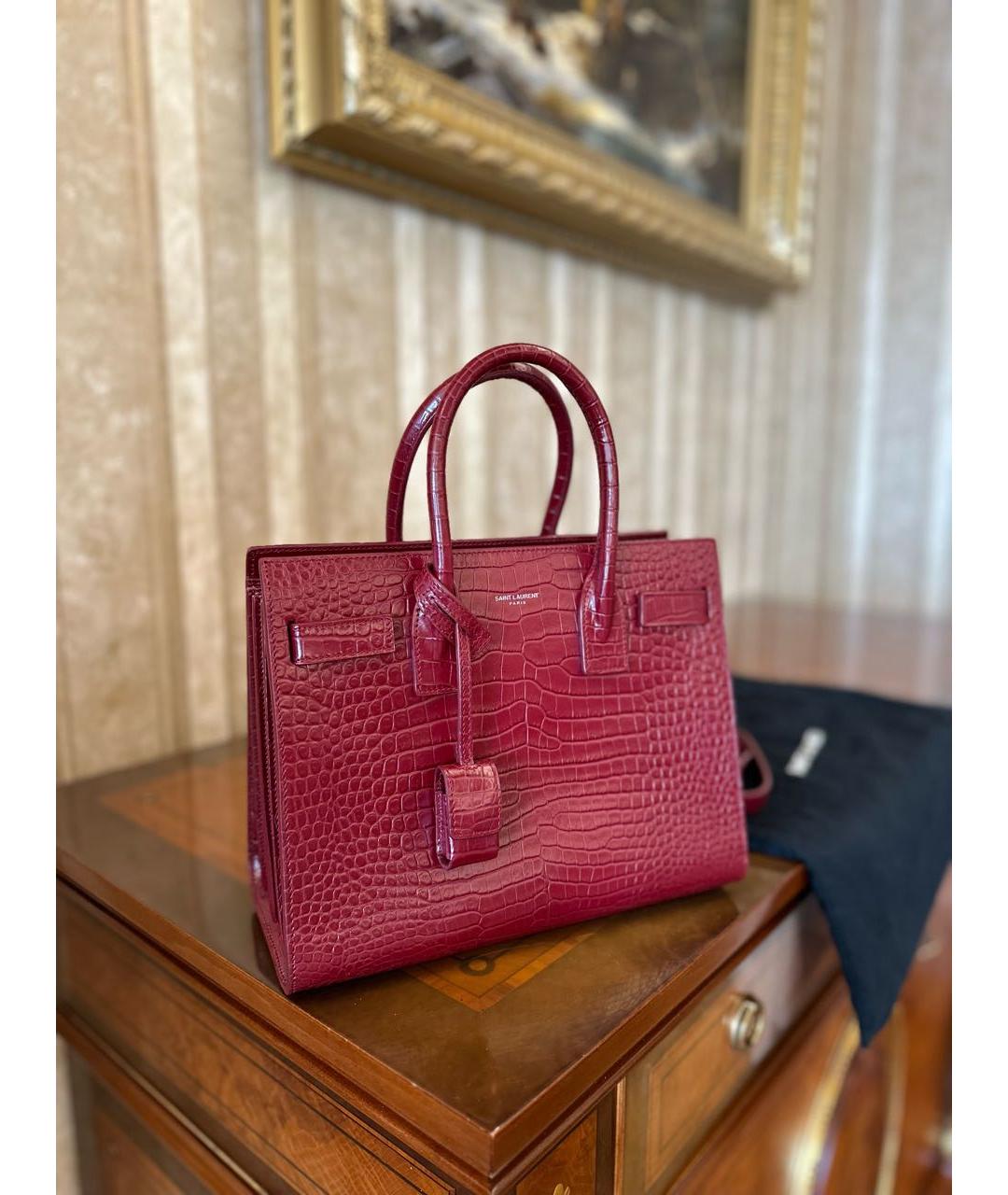 SAINT LAURENT Бордовая кожаная сумка с короткими ручками, фото 2