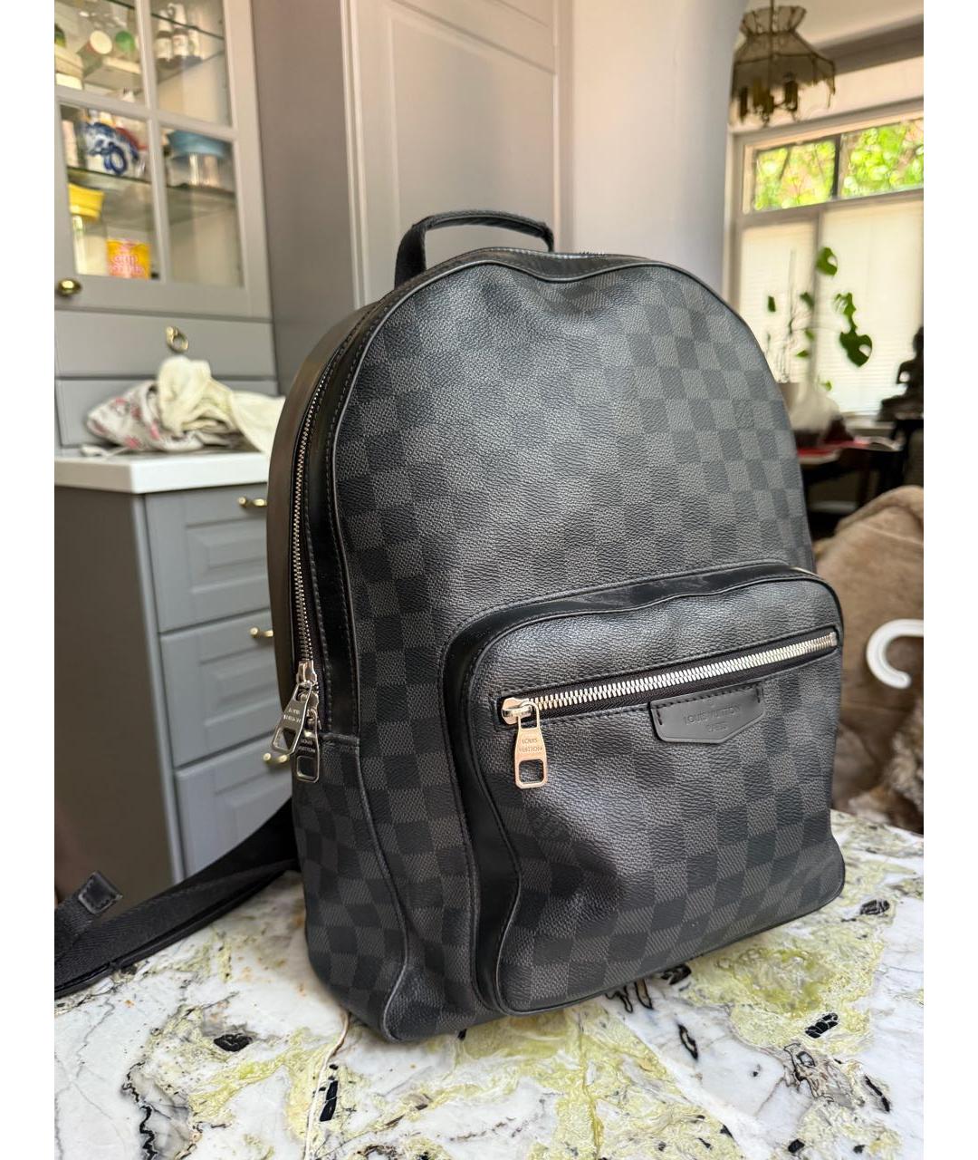 LOUIS VUITTON Антрацитовый рюкзак, фото 2