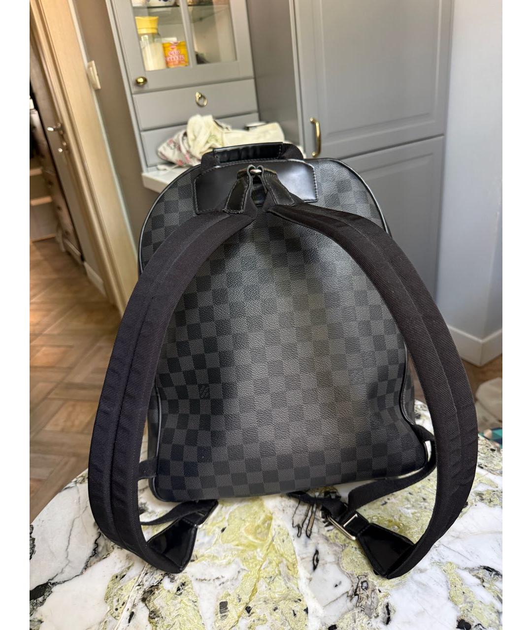 LOUIS VUITTON Антрацитовый рюкзак, фото 3