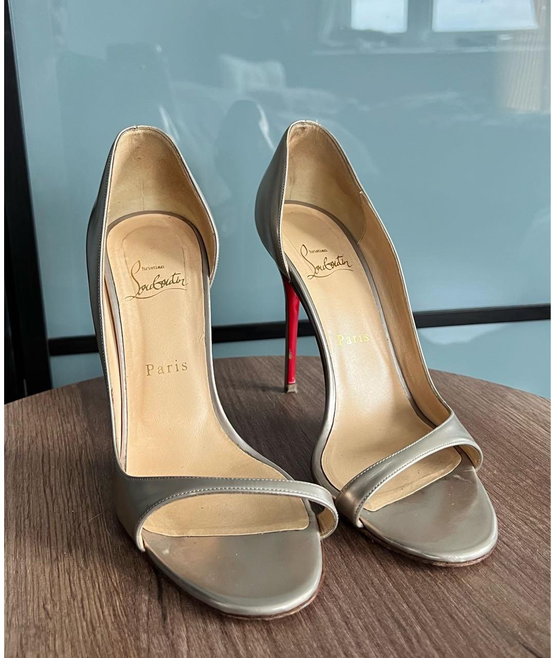 CHRISTIAN LOUBOUTIN Золотые кожаные босоножки, фото 2