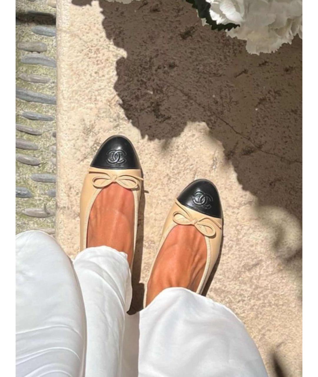 CHANEL Бежевые кожаные балетки, фото 3