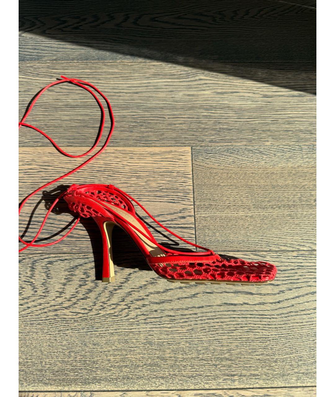 BOTTEGA VENETA Красные текстильные туфли, фото 5