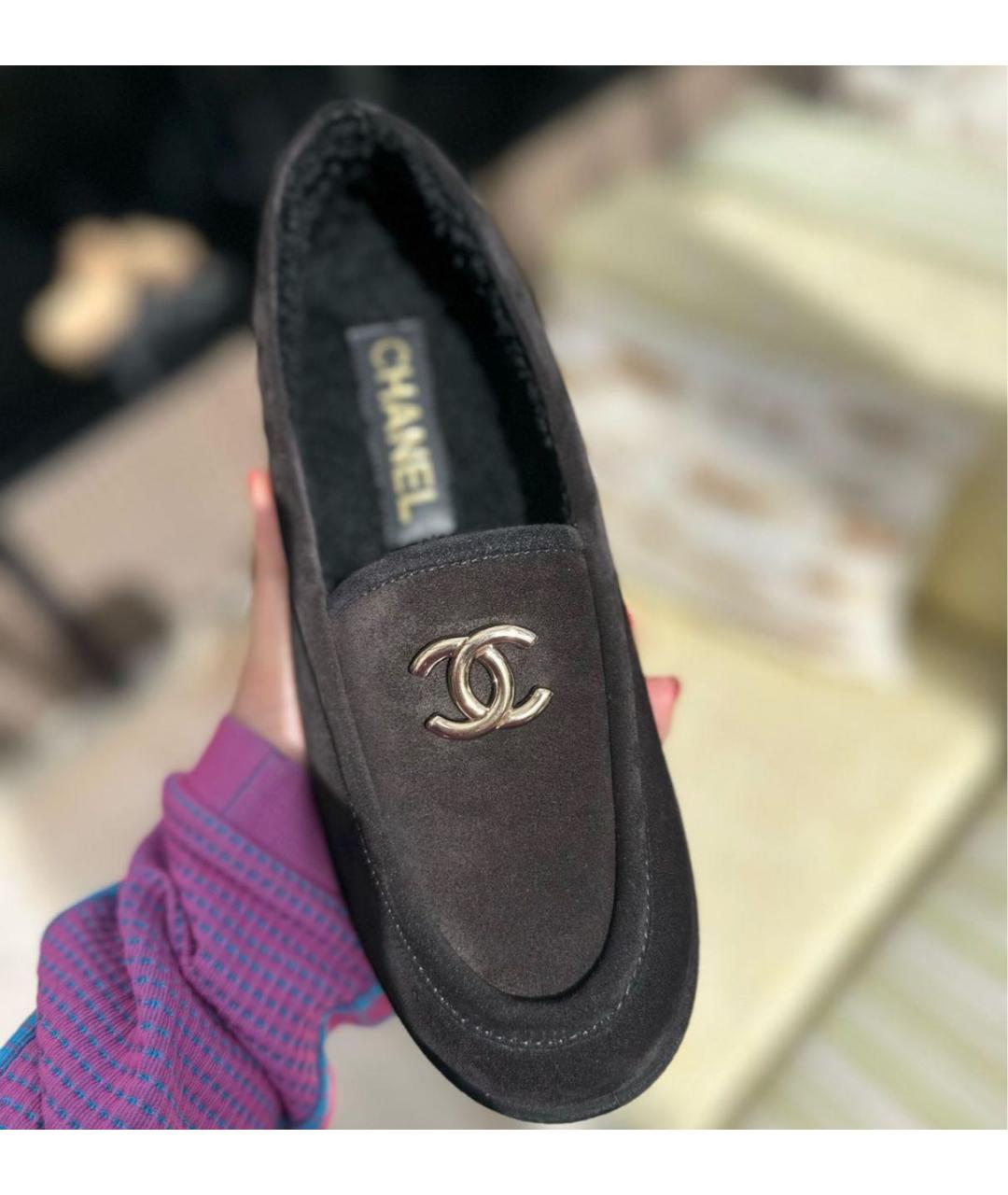 CHANEL Коричневые замшевые мокасины, фото 2