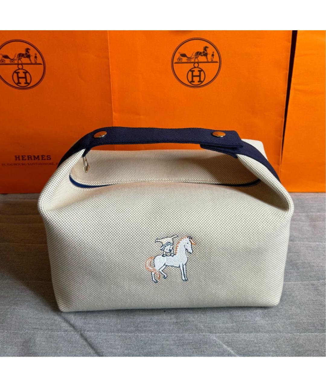 HERMES Бежевая косметичка, фото 2