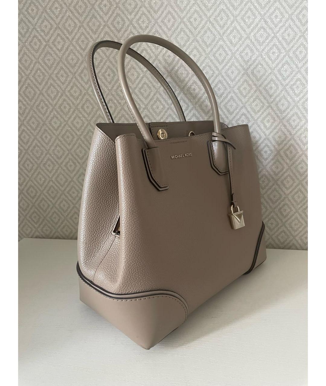 MICHAEL KORS Бежевая кожаная сумка тоут, фото 2