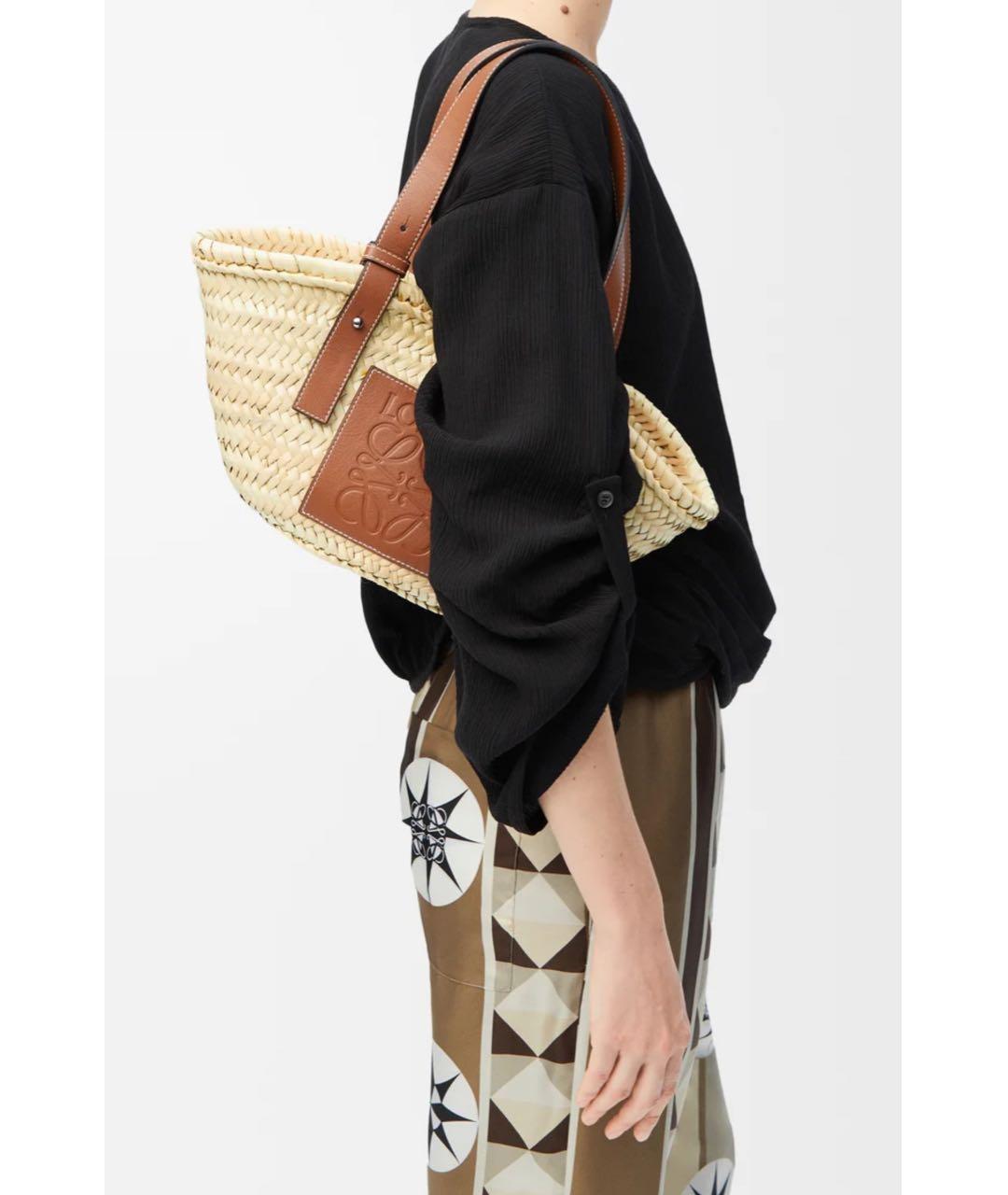 LOEWE Бежевая пелетеная сумка через плечо, фото 3