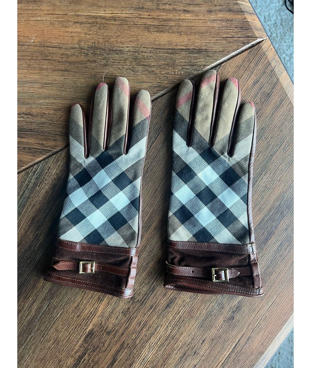 BURBERRY Коричневые кожаные перчатки, фото 5