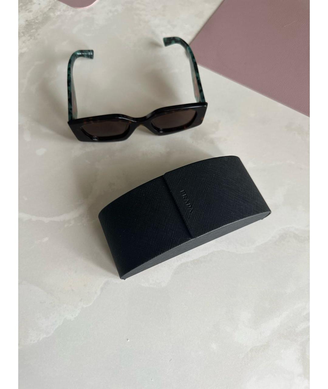 PRADA Коричневые пластиковые солнцезащитные очки, фото 4