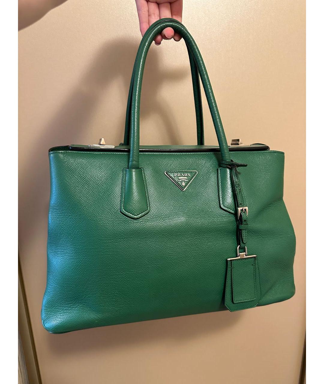PRADA Зеленая кожаная сумка тоут, фото 9