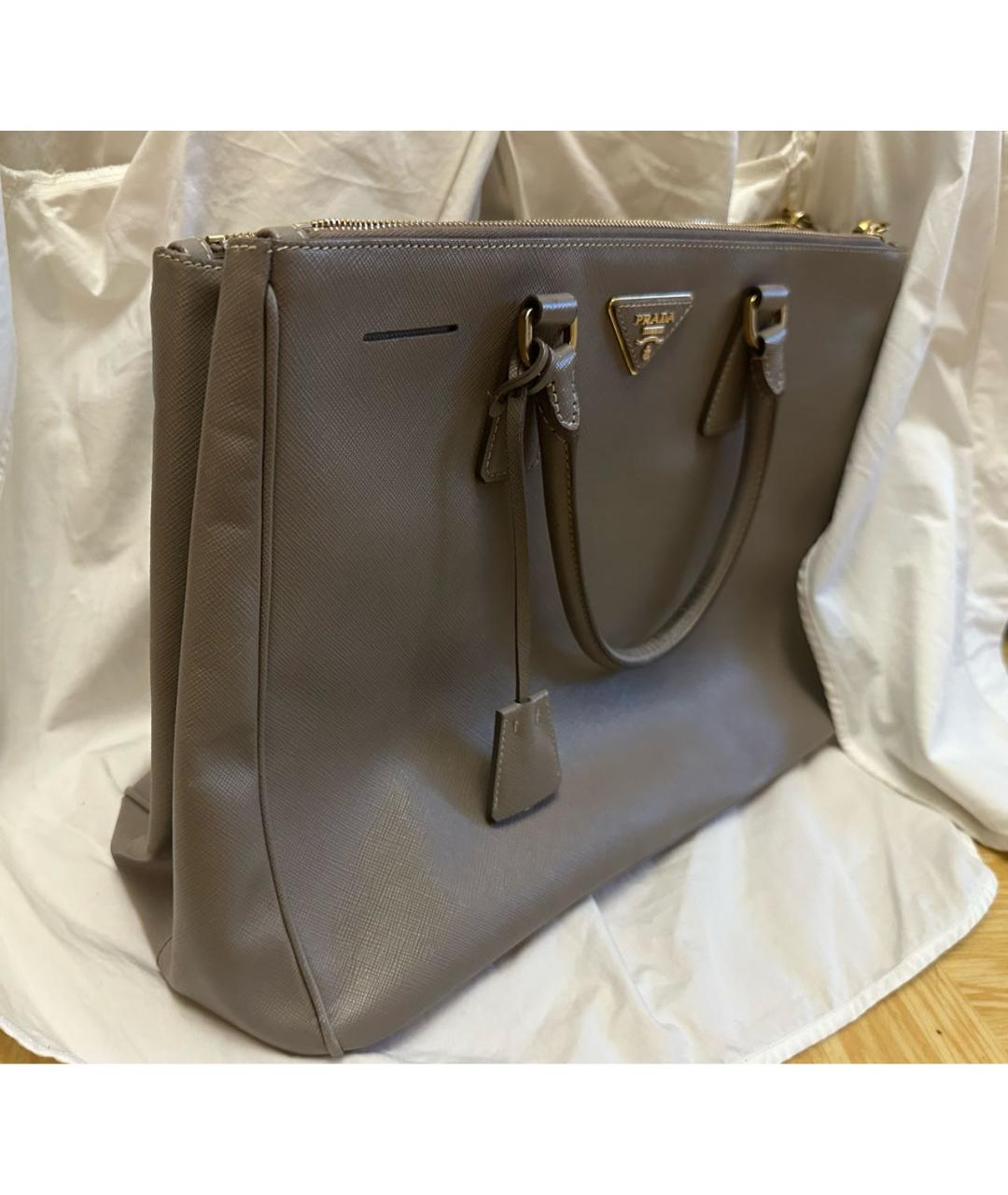 PRADA Кожаная сумка тоут, фото 2