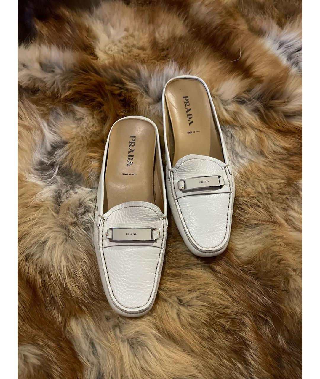 PRADA Белые кожаные мокасины, фото 3
