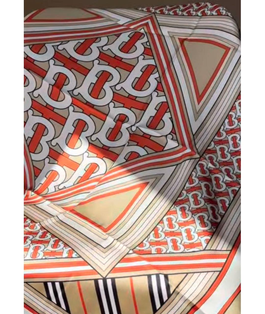 BURBERRY Бежевый шелковый платок, фото 3