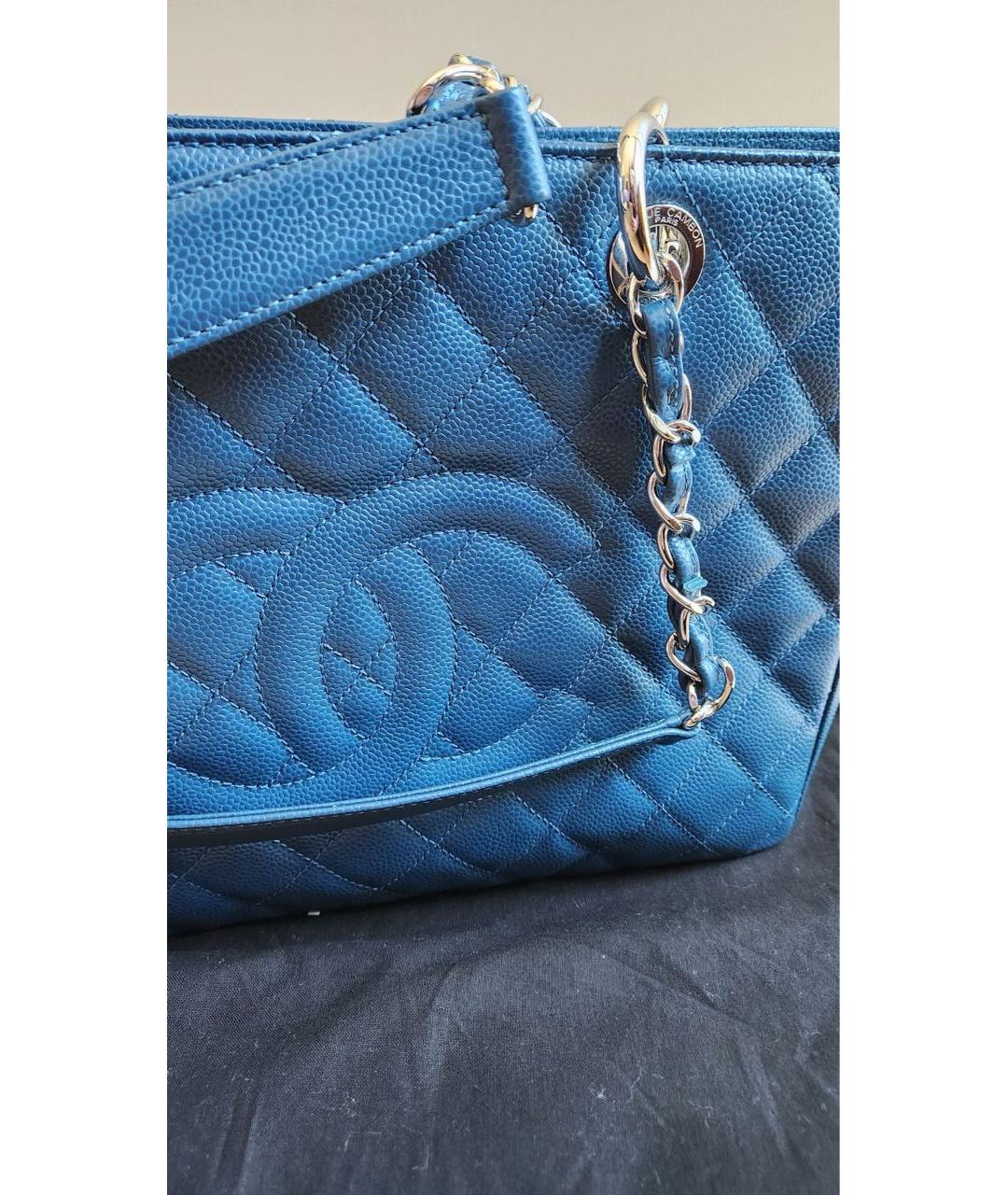 CHANEL Синяя кожаная сумка тоут, фото 3