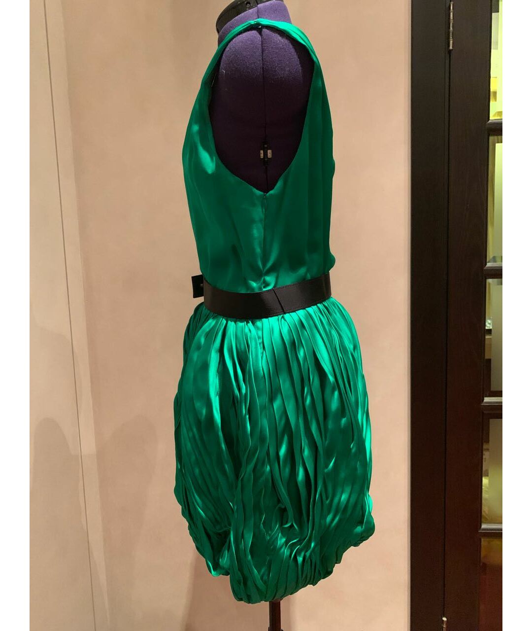 ALICE+OLIVIA Зеленые шелковое повседневное платье, фото 5