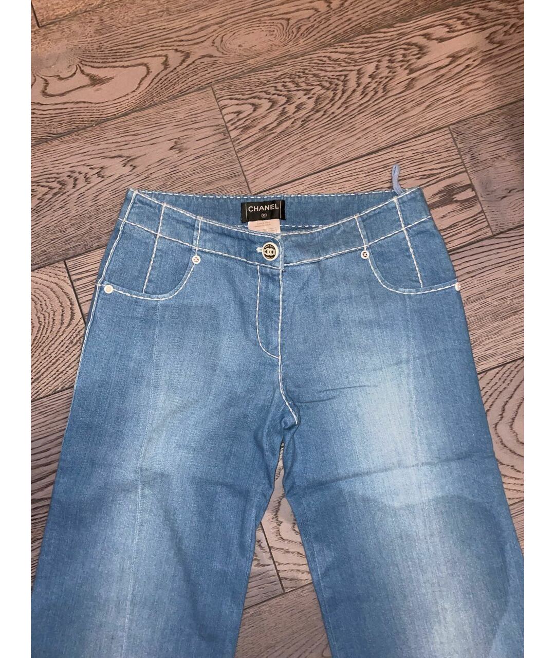 CHANEL Голубые джинсы клеш, фото 4