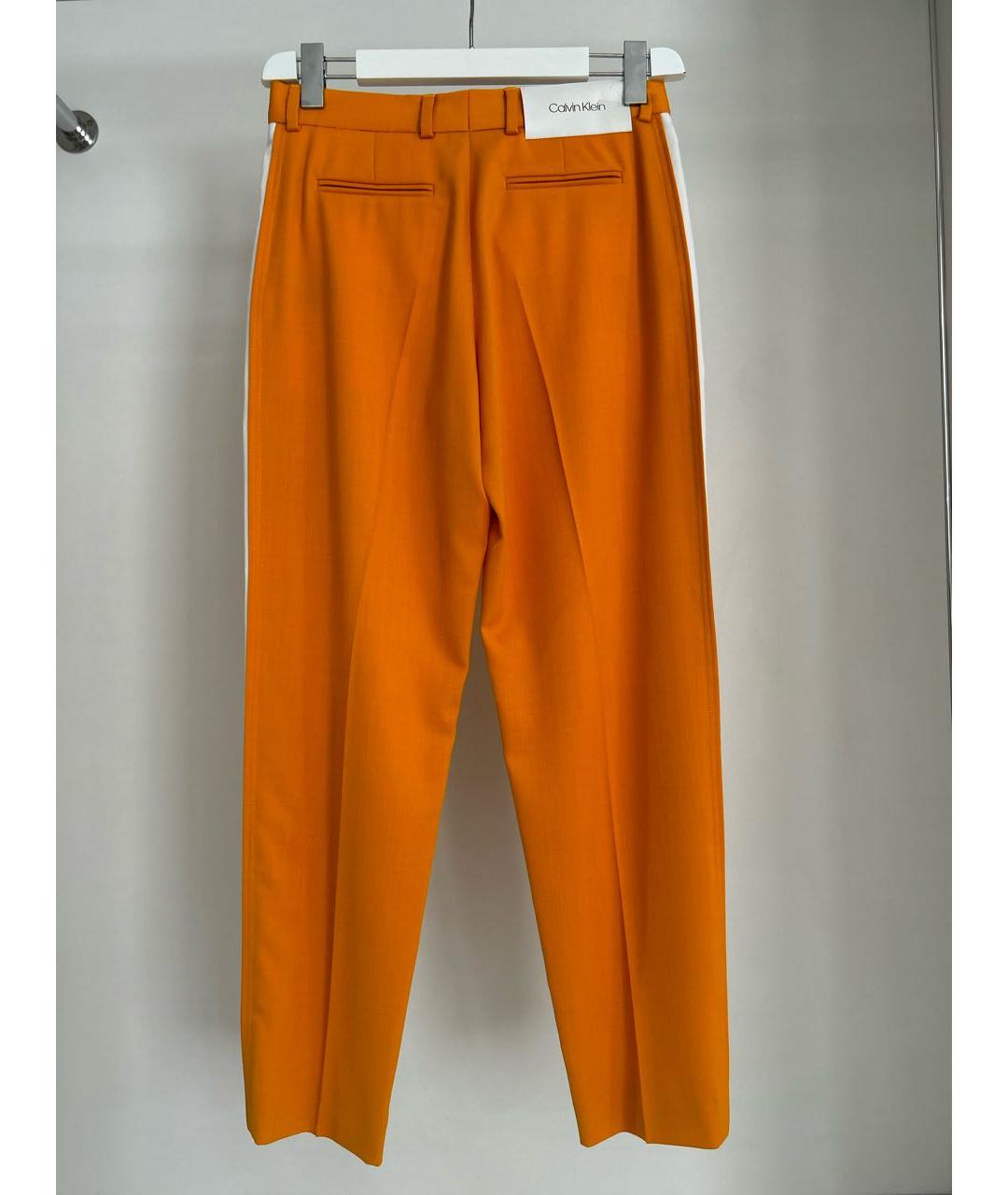 CALVIN KLEIN Горчичные шелковые прямые брюки, фото 2