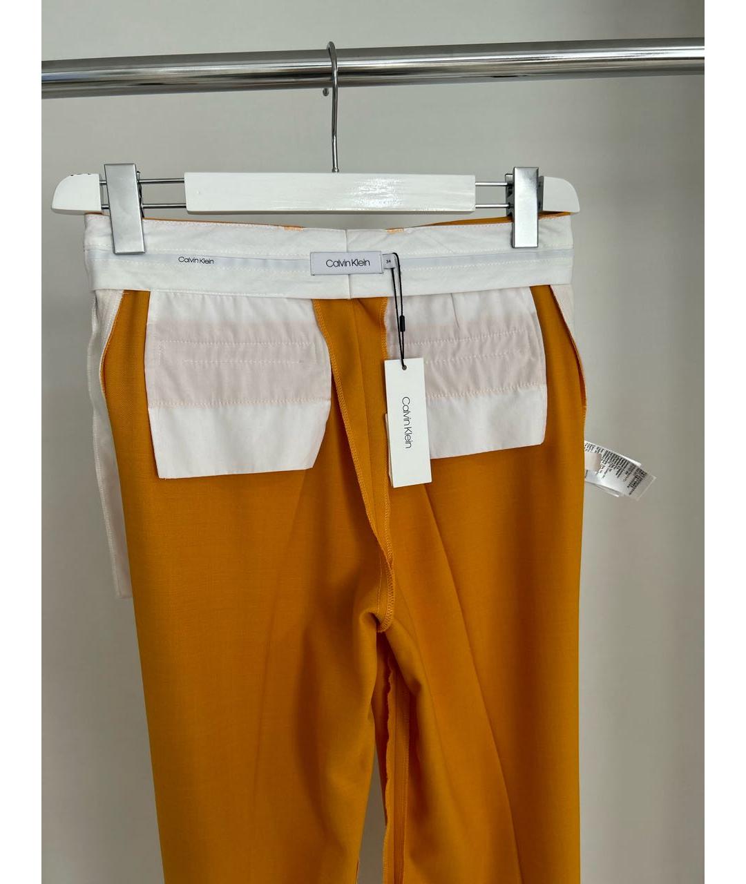 CALVIN KLEIN Горчичные шелковые прямые брюки, фото 3