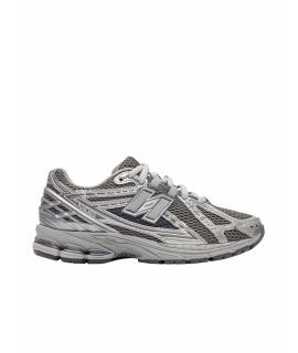 NEW BALANCE Низкие кроссовки / кеды