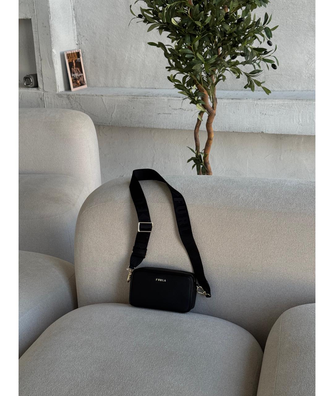 FURLA Черная кожаная сумка через плечо, фото 2