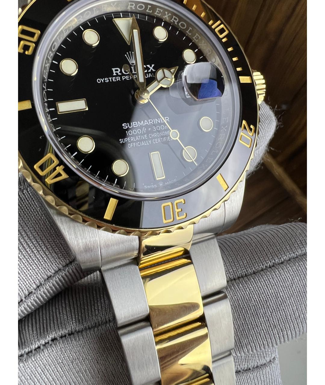 ROLEX Черные часы из желтого золота, фото 8