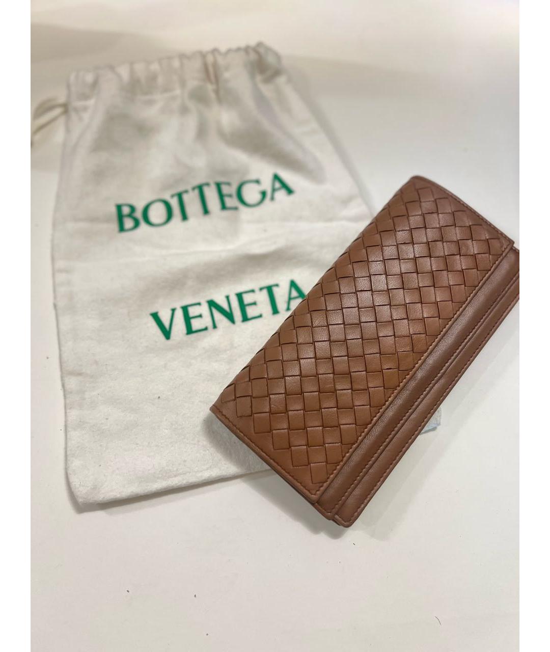 BOTTEGA VENETA Коричневый кожаный кошелек, фото 2