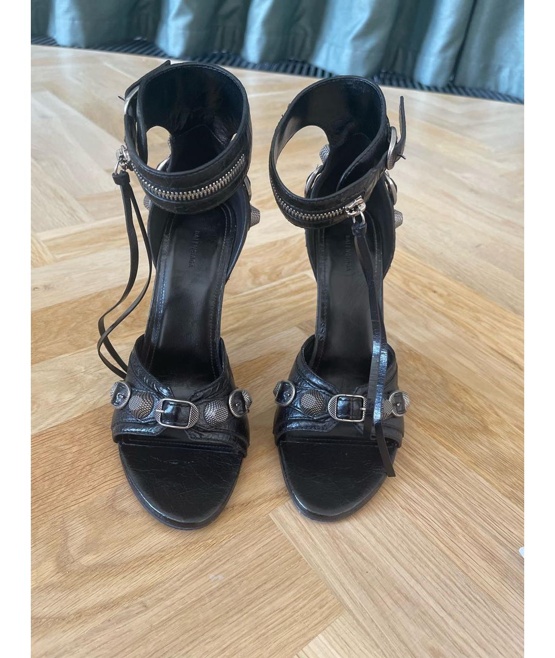 BALENCIAGA Черные кожаные босоножки, фото 2
