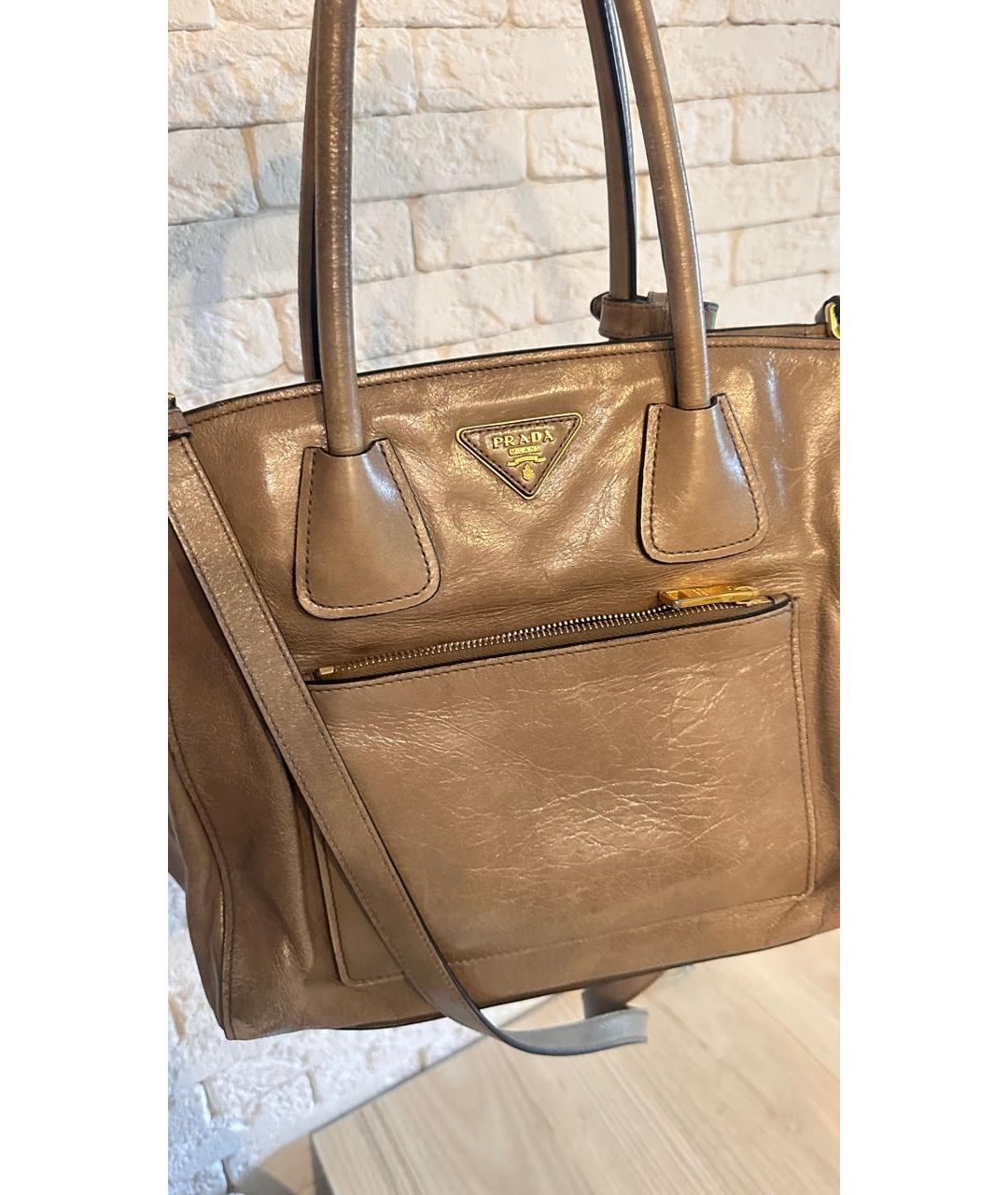 PRADA Бежевая кожаная сумка через плечо, фото 2