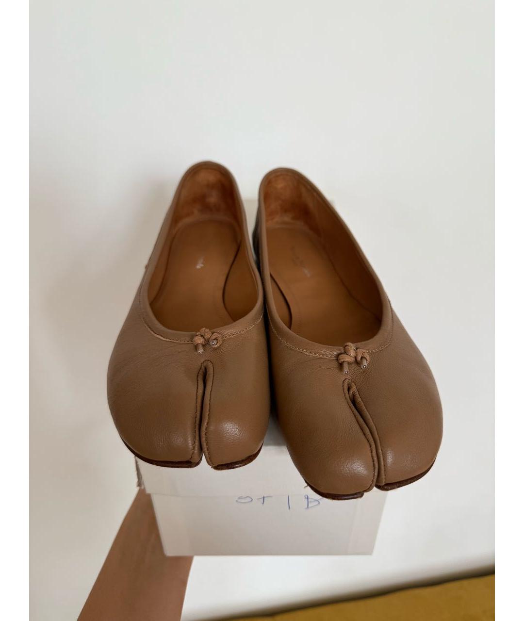 MAISON MARGIELA Коричневые кожаные балетки, фото 2