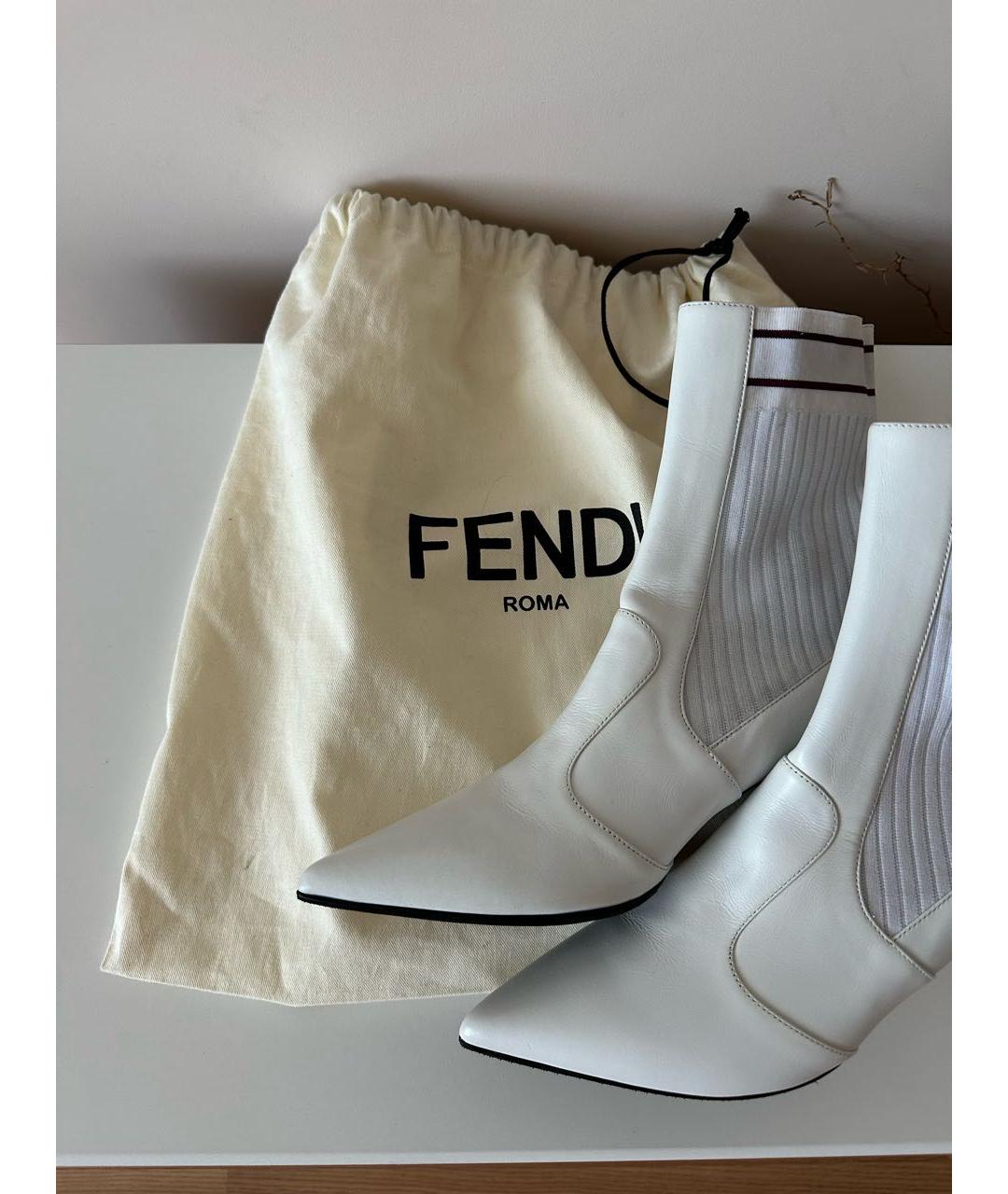 FENDI Белые кожаные ботильоны, фото 6