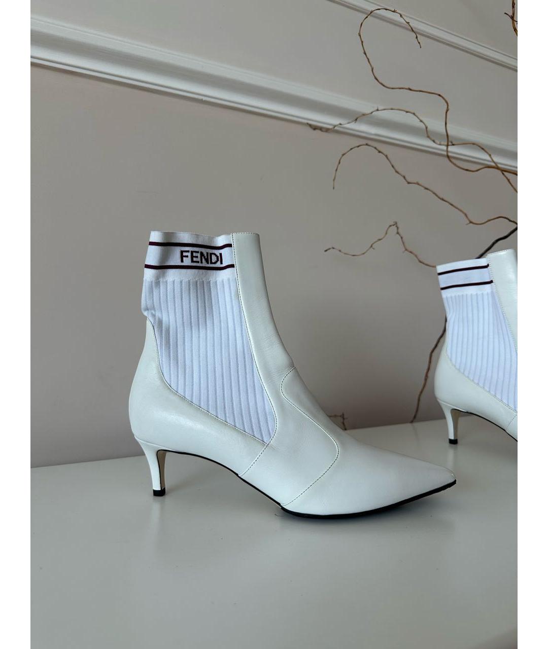 FENDI Белые кожаные ботильоны, фото 7