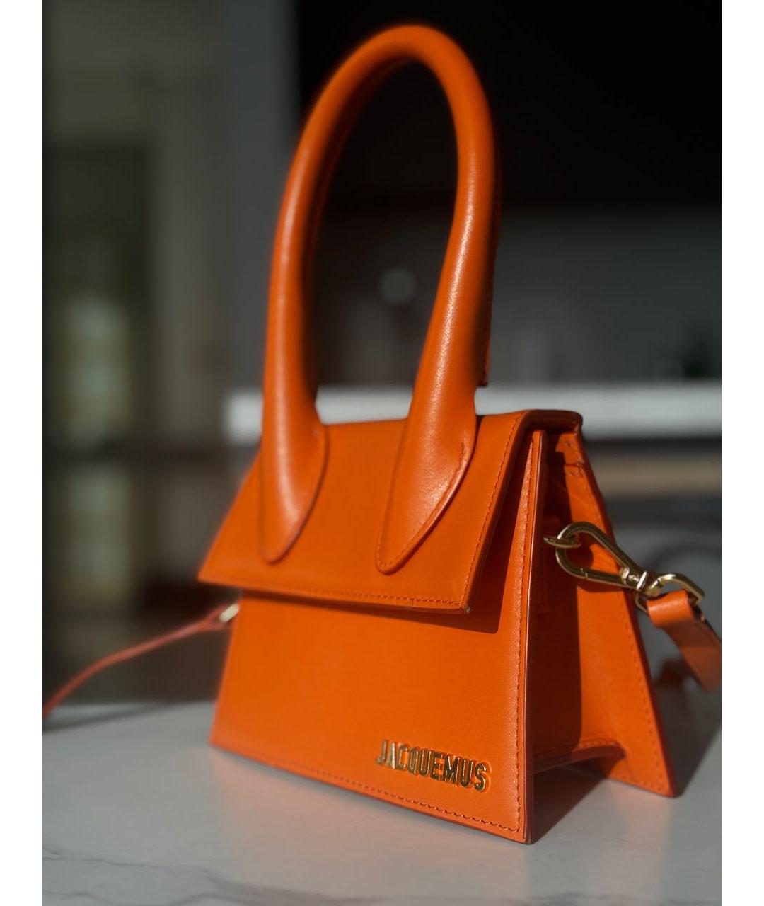 JACQUEMUS Оранжевая кожаная сумка с короткими ручками, фото 6