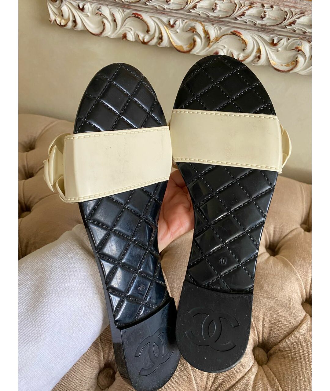 CHANEL Черные шлепанцы, фото 2