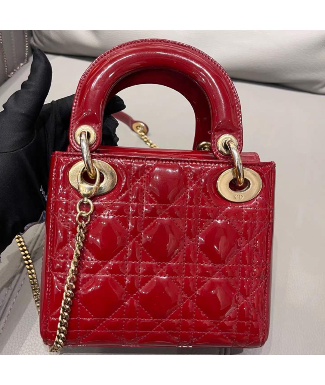 CHRISTIAN DIOR Красная сумка с короткими ручками из лакированной кожи, фото 6