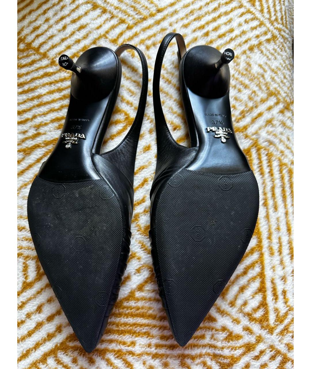 PRADA Черные кожаные лодочки на низком каблуке, фото 4