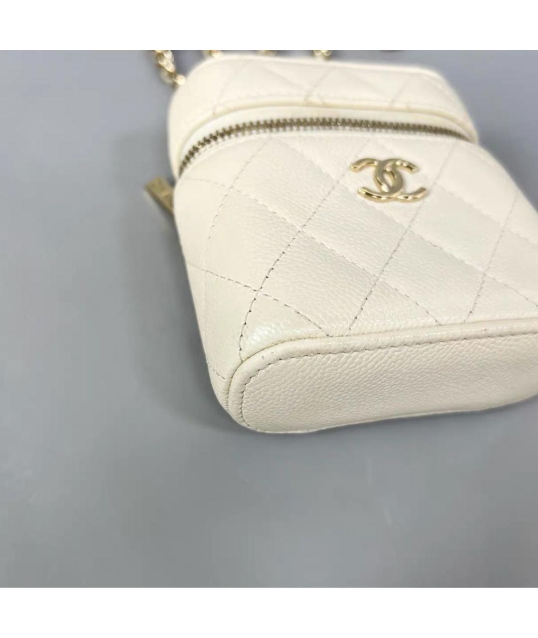 CHANEL Бежевая кожаная сумка через плечо, фото 4