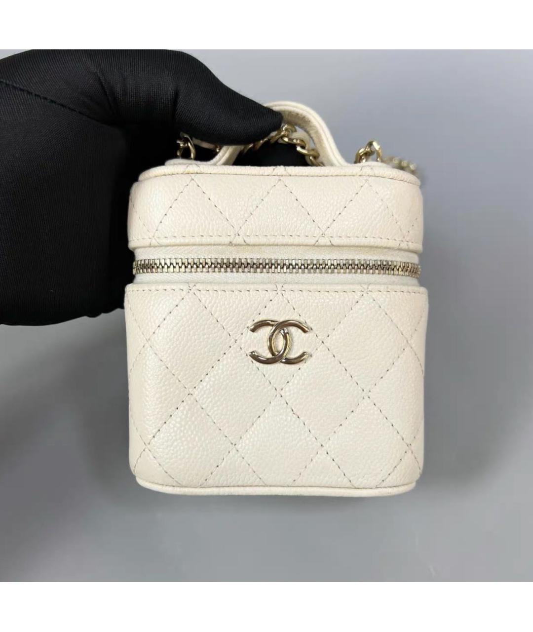 CHANEL Бежевая кожаная сумка через плечо, фото 6