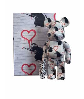 BEARBRICK Скульптура