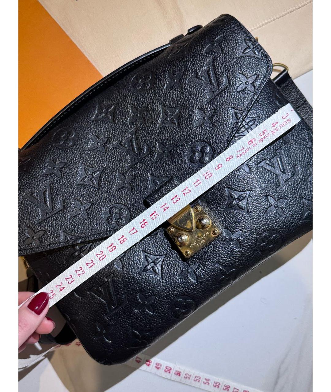 LOUIS VUITTON Черная кожаная сумка через плечо, фото 7