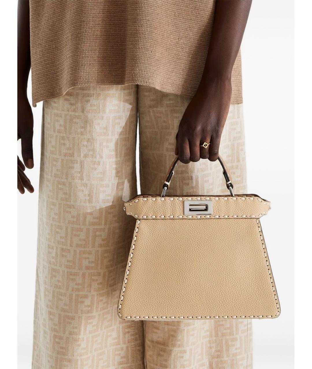 FENDI Бежевая кожаная сумка тоут, фото 4