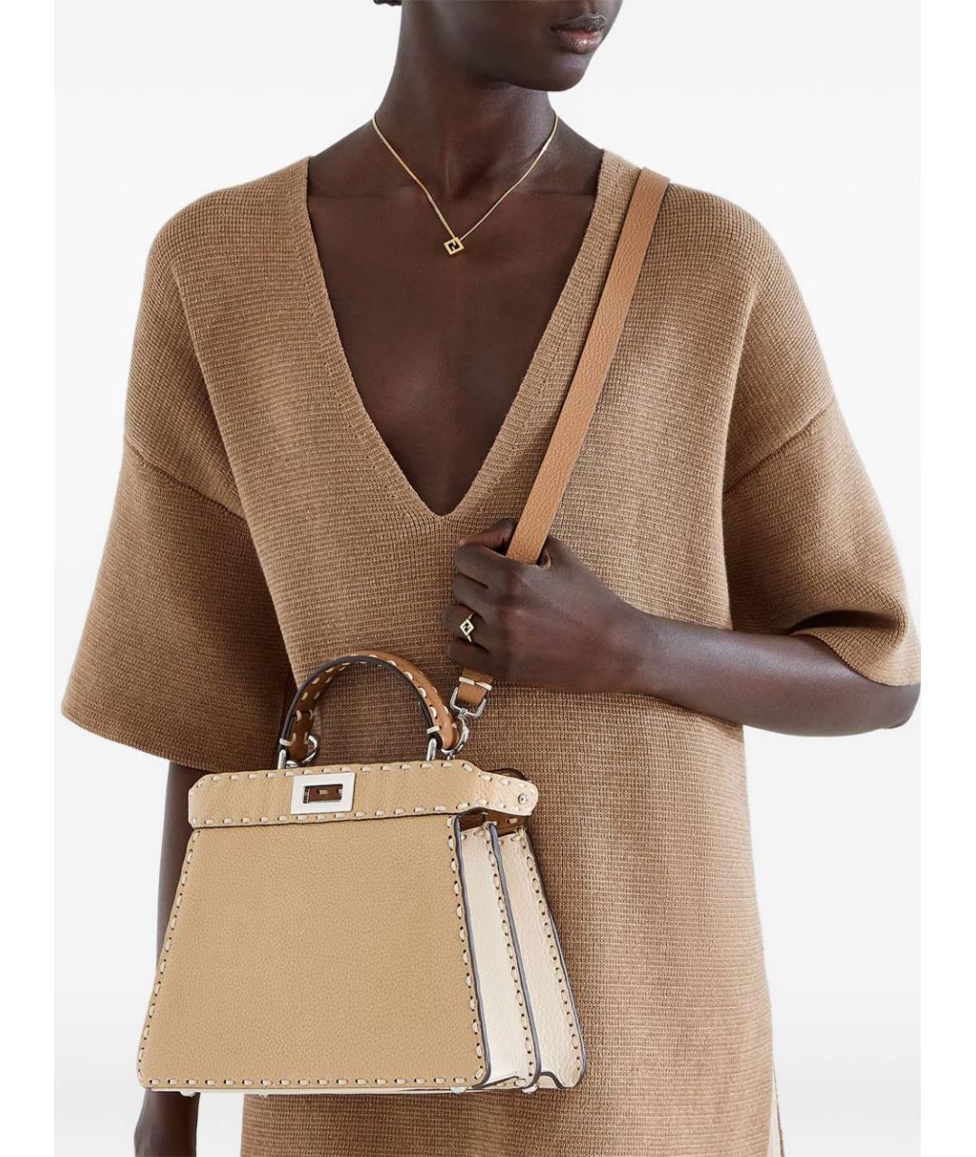 FENDI Бежевая кожаная сумка тоут, фото 3