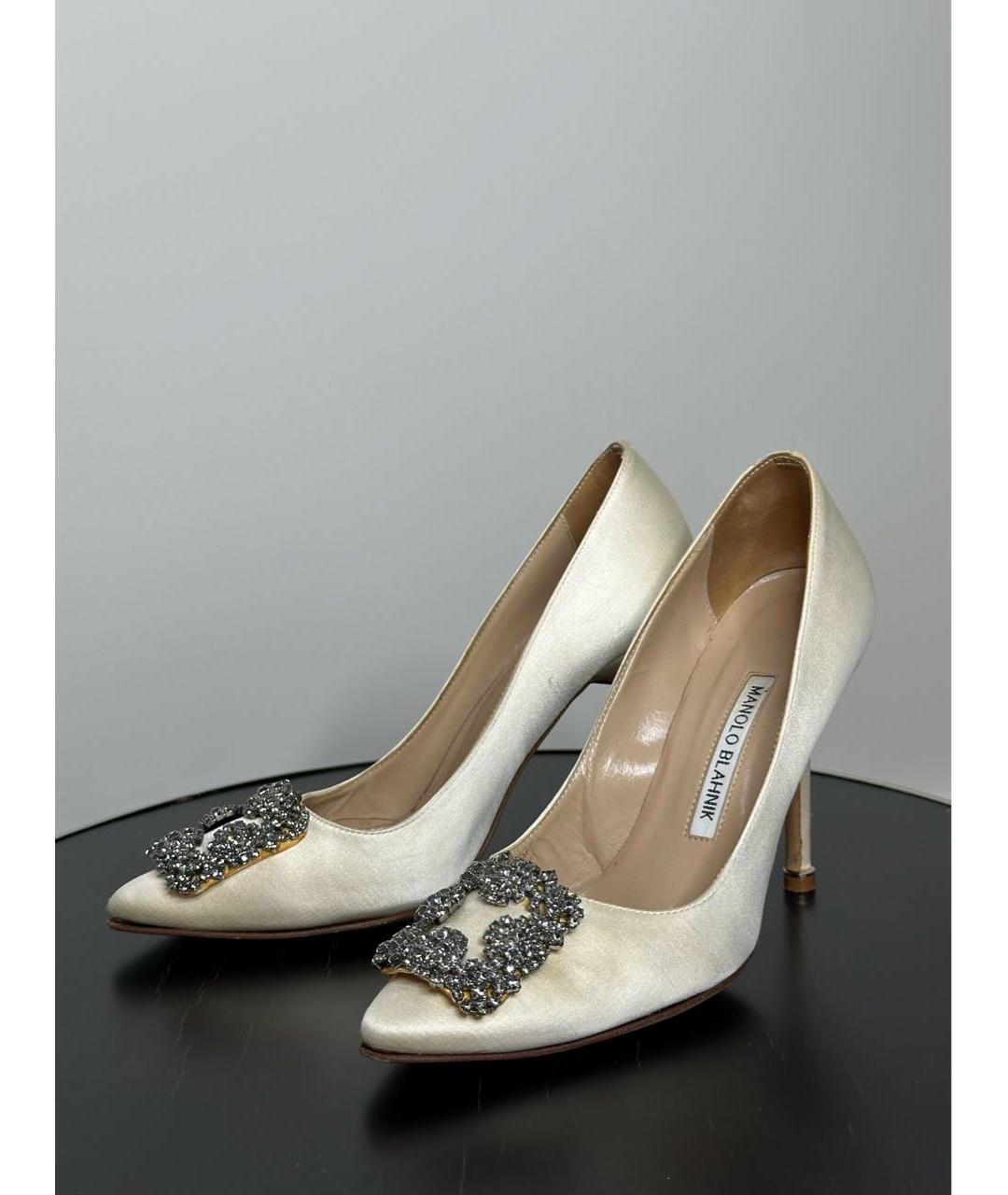 MANOLO BLAHNIK Белые текстильные туфли, фото 3