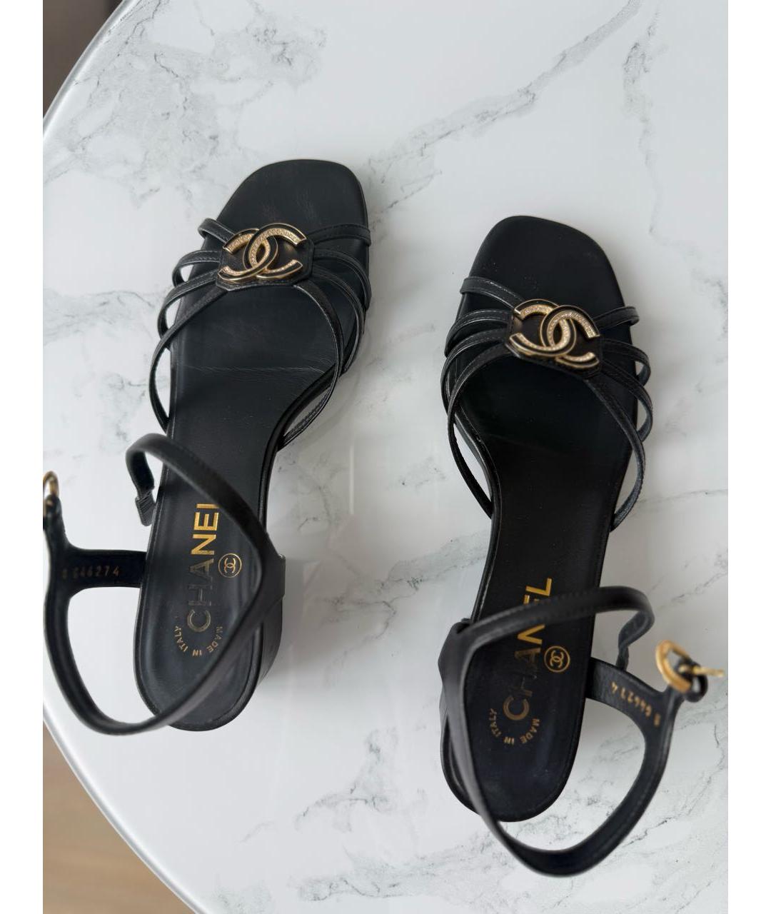 CHANEL Черные кожаные босоножки, фото 5
