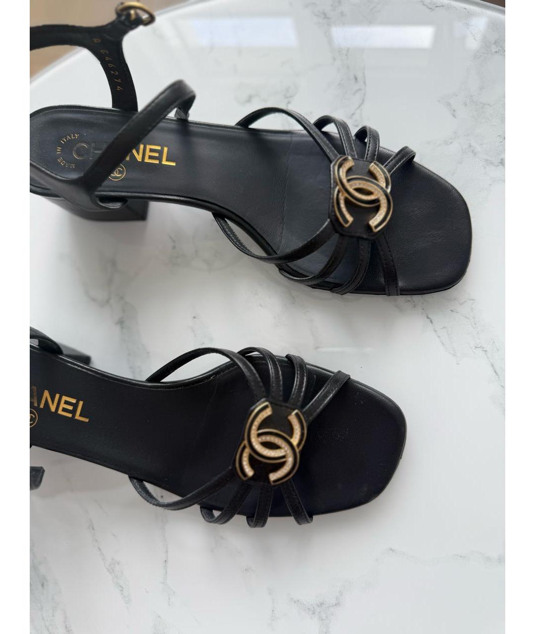 CHANEL Черные кожаные босоножки, фото 7