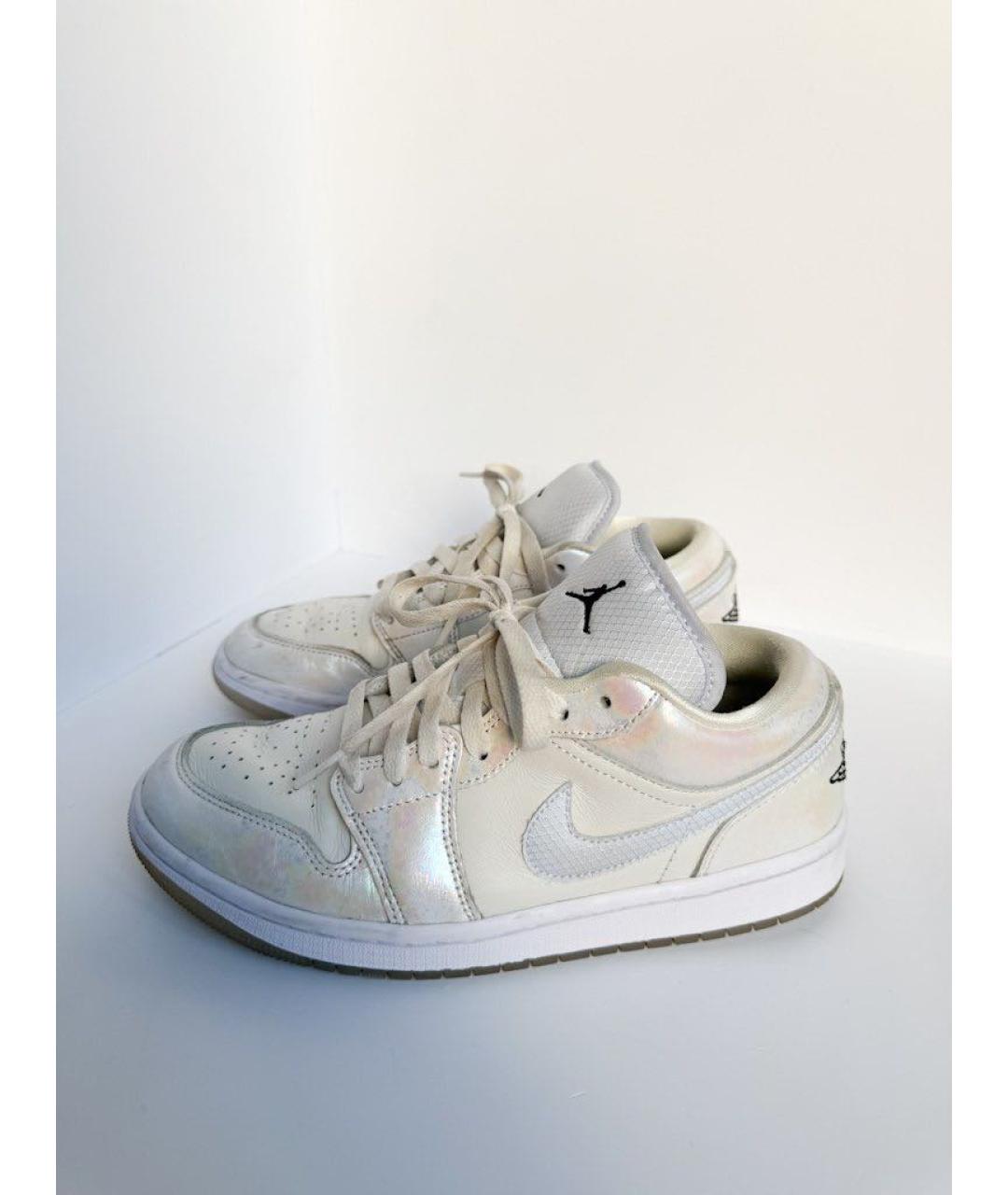 NIKE Белые кожаные низкие кроссовки / кеды, фото 5