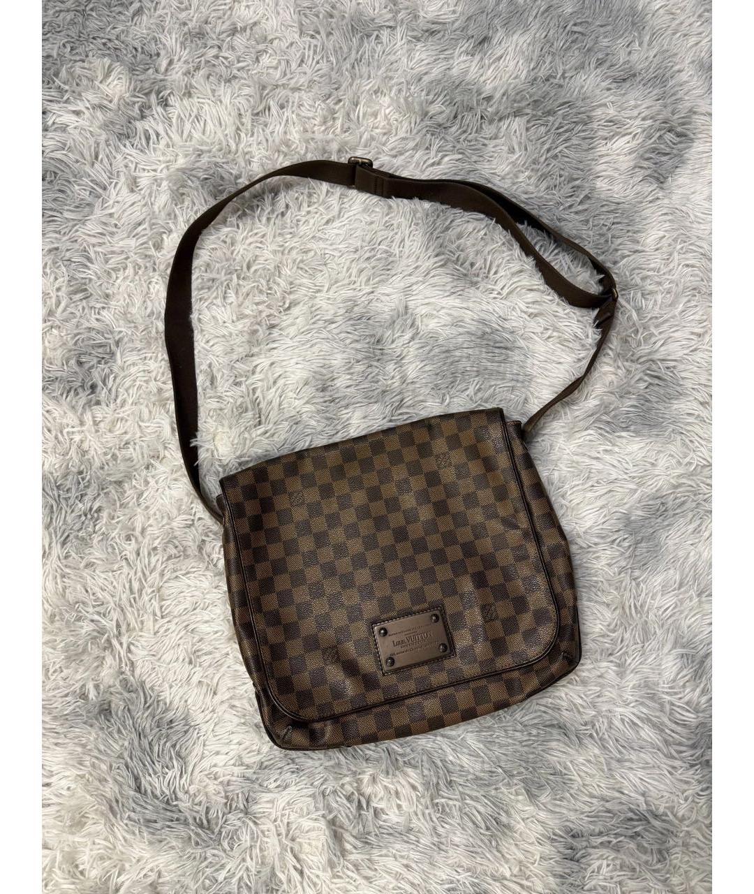 LOUIS VUITTON Коричневая барсетка, фото 1