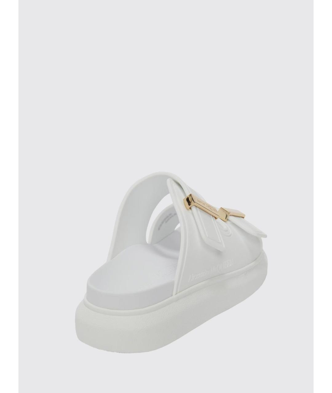 ALEXANDER MCQUEEN Белые кожаные шлепанцы, фото 3